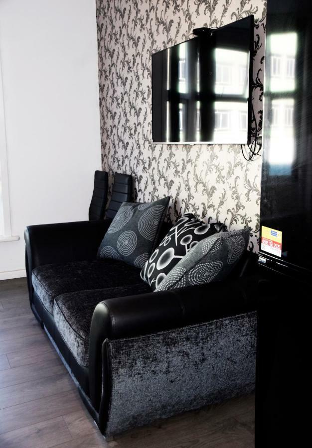 Central 2 Bed Apartment Лестер Екстер'єр фото